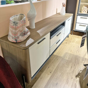 Henders & Hazel Sideboard Shirley - sofort verfügbar!
